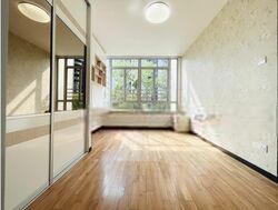 The Lakeshore (D22), Condominium #532303011